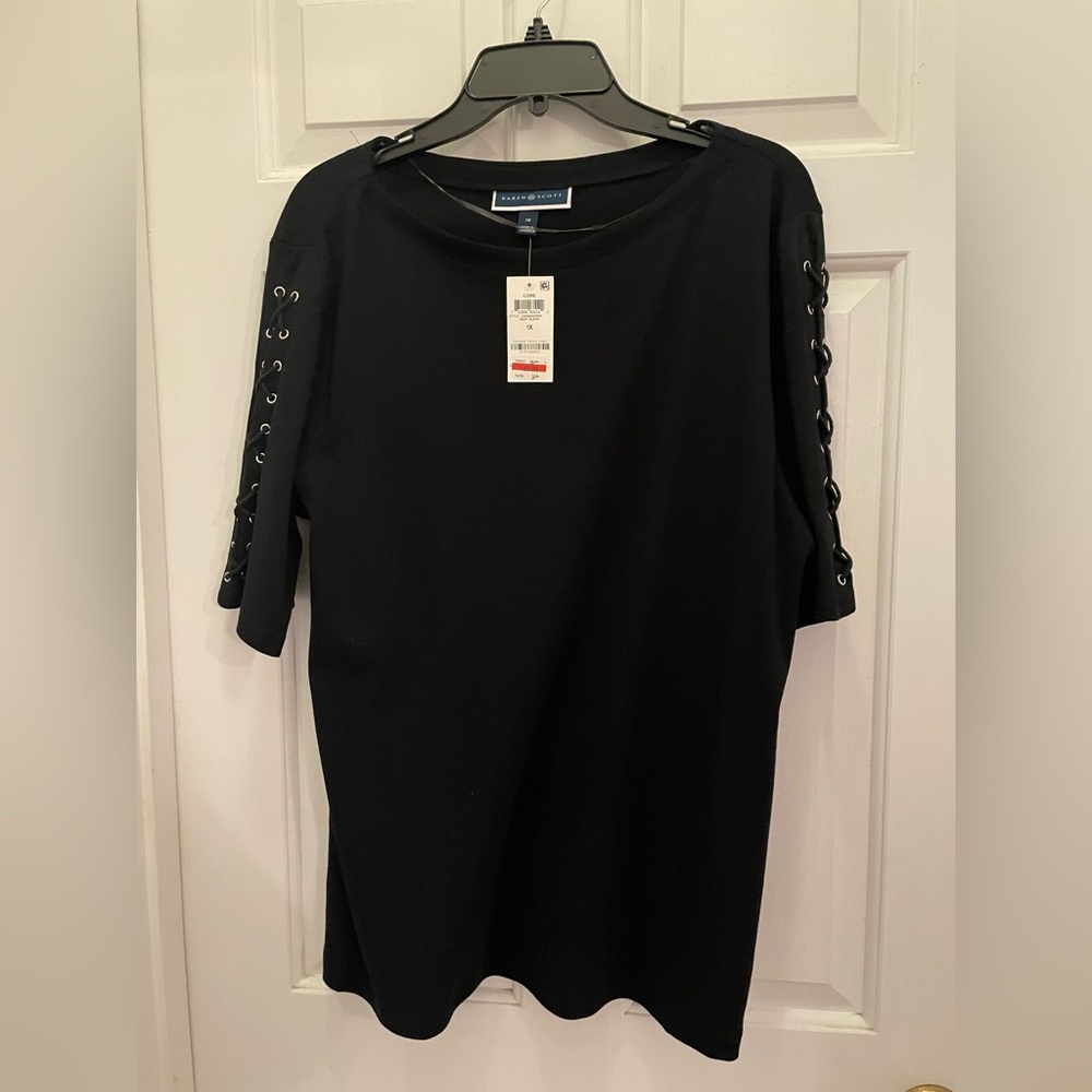 Karen Scott Deep Black Top